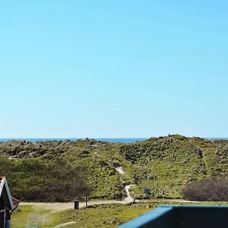 Two-bedroom Holiday In 11 Holiday home