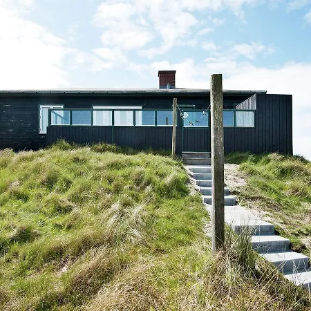 Holiday home Two-bedroom Holiday In 11 *